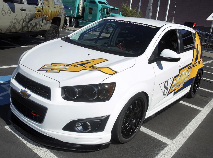  Chevrolet Sonic Super 4 Concept 2011 года  (фото 5 из 9)
